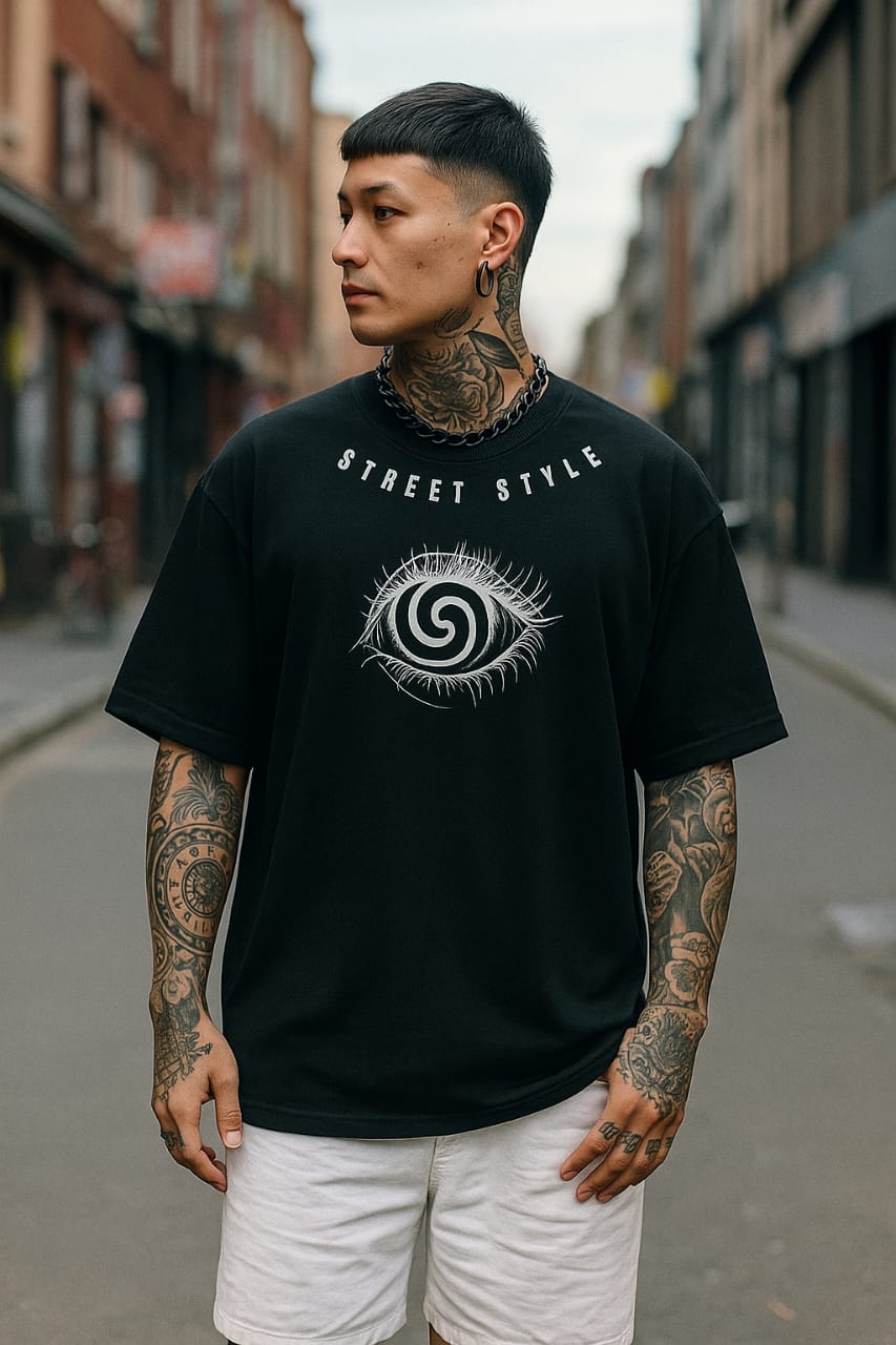 STREET STYLE OVERSIZED T SHIRT - All Eyes On Me